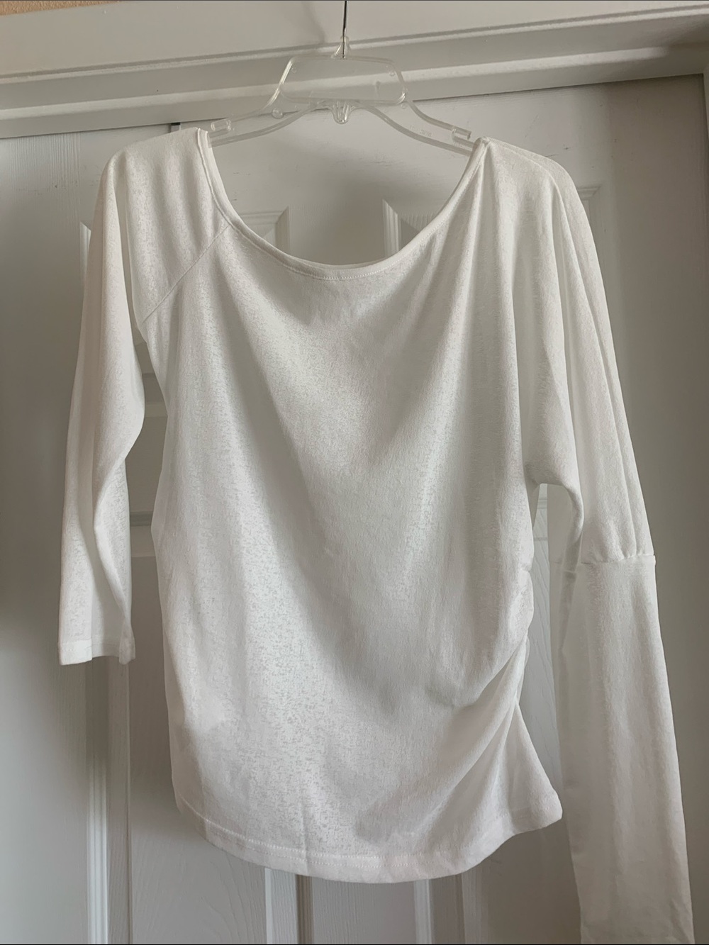 Classic White Women's Long-Sleeve Scoop Neck Top Can be worn off shoulder.